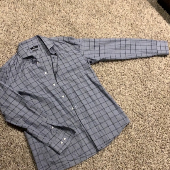 Hugo boss slim fit blue dress shirt size 42 / L